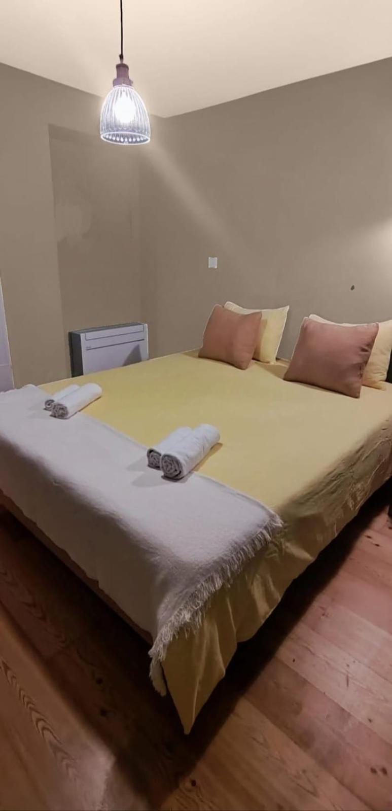 Double Room With Private Wc In Shared House In Downtown Lisboa Dış mekan fotoğraf