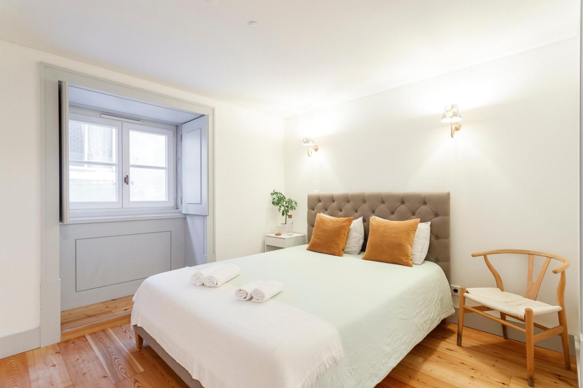 Double Room With Private Wc In Shared House In Downtown Lisboa Dış mekan fotoğraf